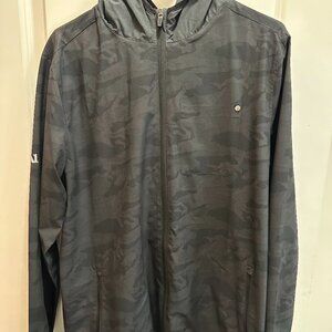Vuori Men's Outdoor Trainer Shell jacket in black
